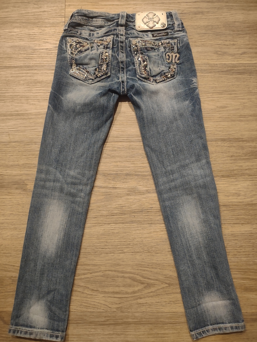 Embellished Back-Pocket Skinny Jeans in Faded Blue by (unknown)